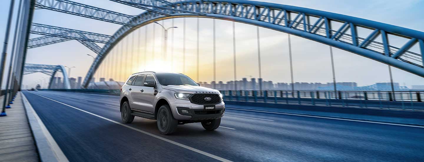 VN-Everest-Sport_4x2_Aluminium_Bridge_1440x550