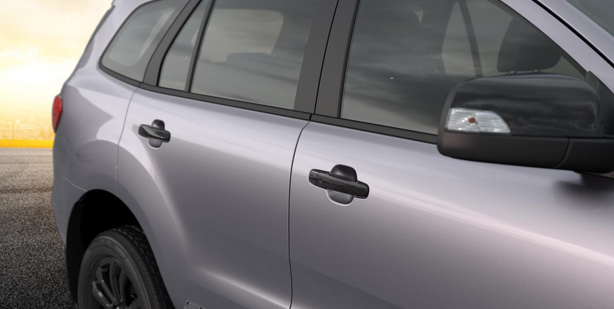 VN-Sport---Black-Door-Handles-Feature_1250x630